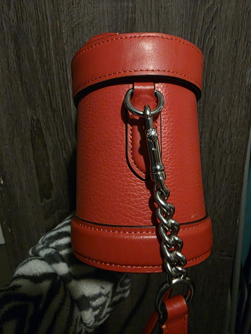 Coach Georgie Gem Crossbody bag in red pebble leather. - Picture 8 of 13